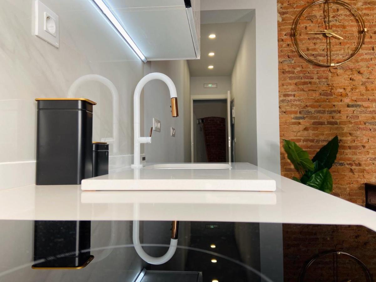Apartamentos Caceres Central Suites Kültér fotó
