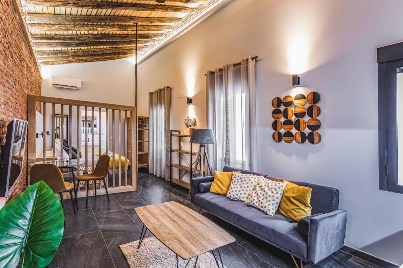 Apartamentos Caceres Central Suites Kültér fotó