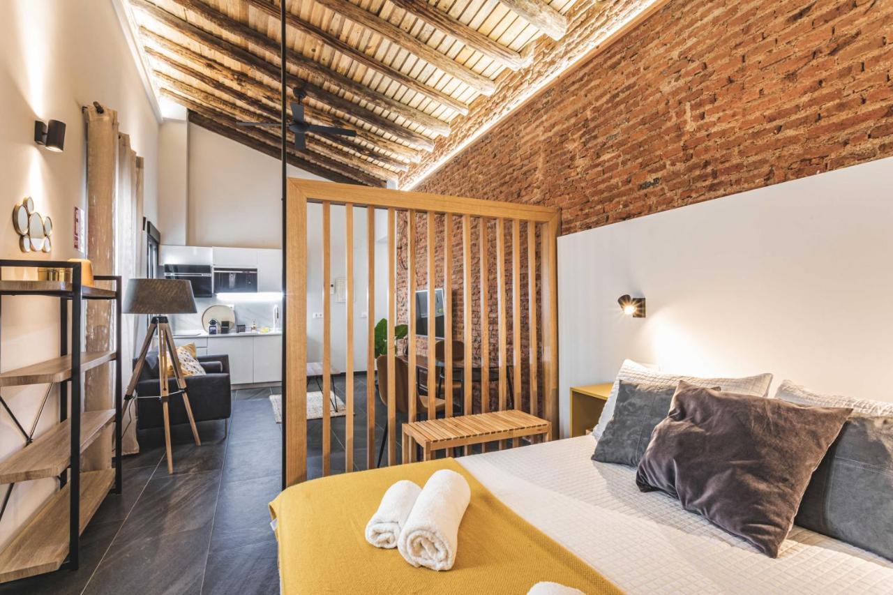 Apartamentos Caceres Central Suites Kültér fotó