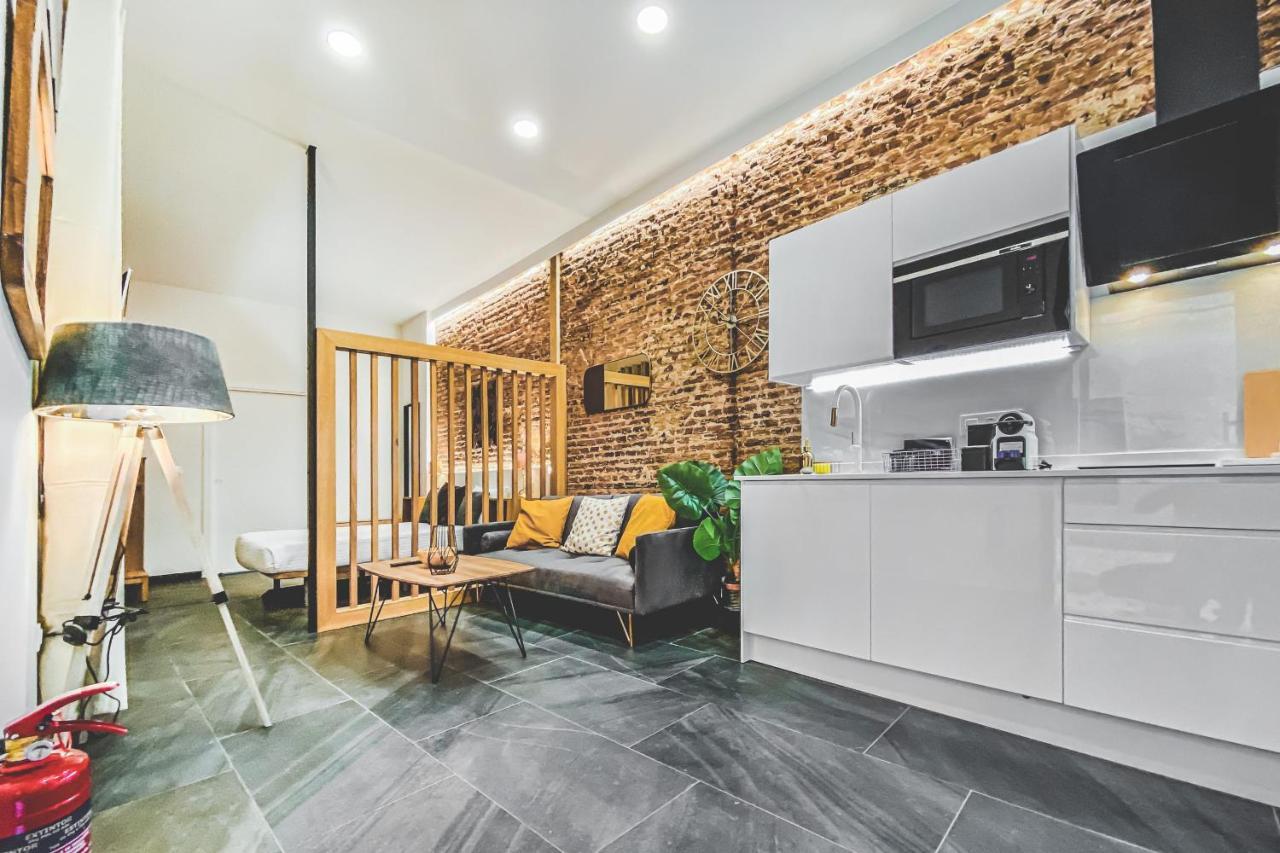 Apartamentos Caceres Central Suites Kültér fotó