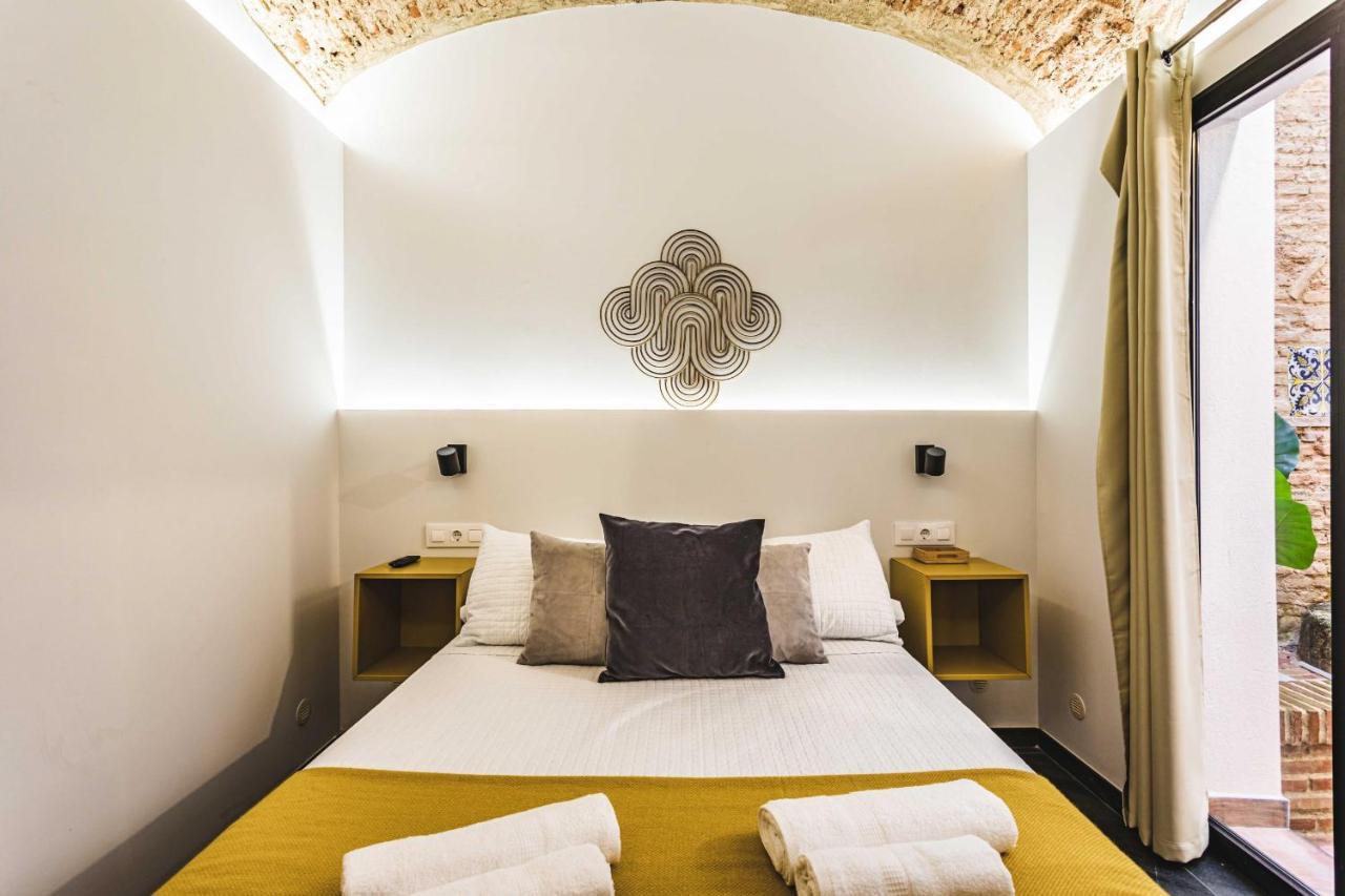 Apartamentos Caceres Central Suites Kültér fotó