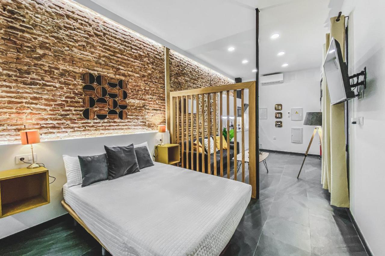 Apartamentos Caceres Central Suites Kültér fotó