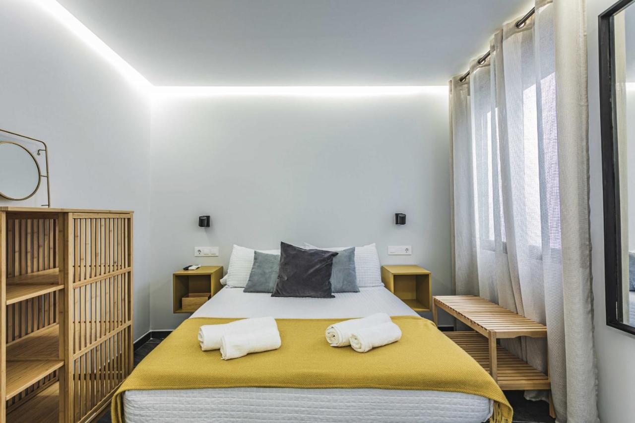 Apartamentos Caceres Central Suites Kültér fotó